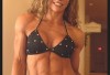 http://www.totalprosports.com/wp-content/uploads/2010/04/Girls-with-6-packs-25.jpg