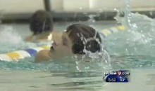Blind Swimmer Inspires His Teammates (Video)