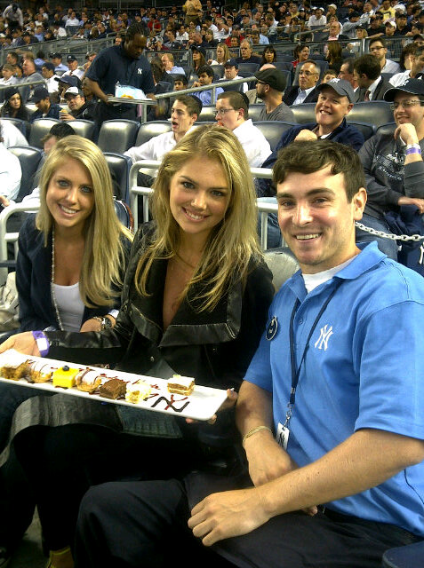 [Image: kate-upton-bday-with-the-yankees.jpg]