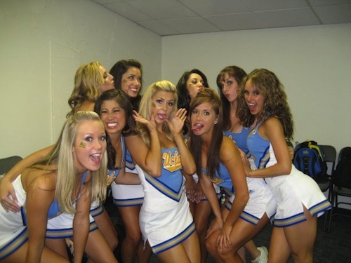 5-UCLA-Cheerleaders-2