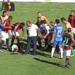 Salvador Agra falls off stretcher