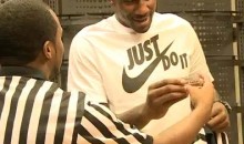 Amar’e Stoudemire Is Working At Foot Locker (Video)