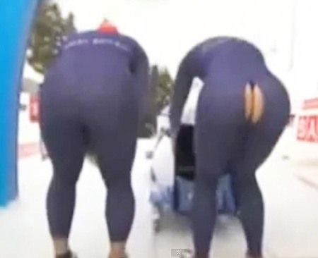 #14 split pants bobsled wardrobe malfunction copy