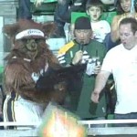 jazz bear birthday cake drop