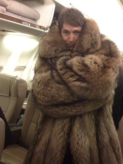 Huge Fur Coat - JacketIn