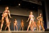 http://www.totalprosports.com/wp-content/uploads/2012/05/bikini-fitness-models-30-520x346.jpg