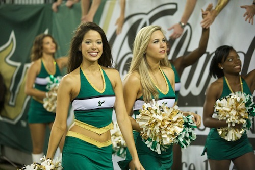 [Image: 1-south-florida-bulls-cheerleaders.jpg]