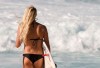 http://www.totalprosports.com/wp-content/uploads/2012/08/surf_girls_26-520x364.jpg