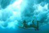http://www.totalprosports.com/wp-content/uploads/2012/12/surfer-girls-31.jpg