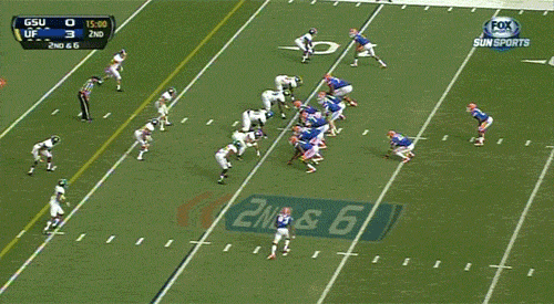25-florida-players-block-each-other-best-college-football-gifs-2013-best-sports-gifs-of-2013.gif