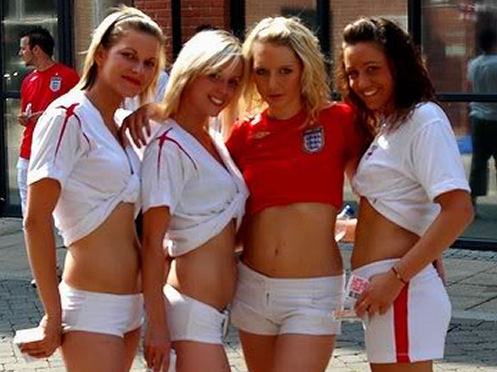 22 england 1 - hottest fans 2014 fifa world cup