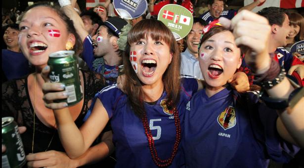 32 japan 2 - hottest fans 2014 fifa world cup