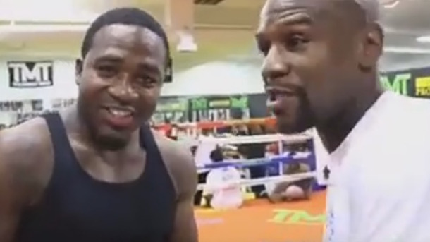 Adrien Broner And Floyd Mayweather Kiss and Make Up After Broner's Social Media Suicide Scare (Videos) - Total Pro Sports