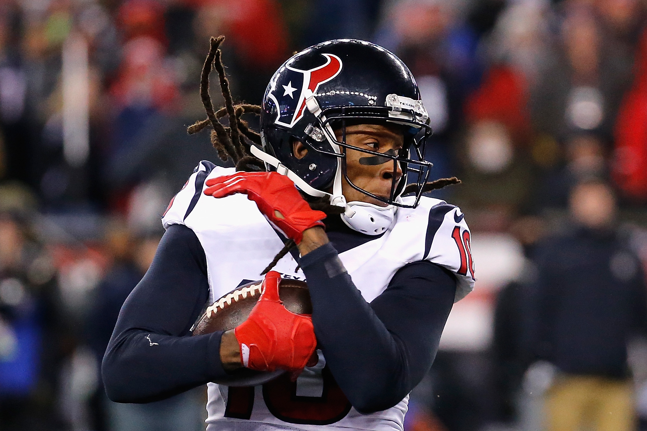 Texans reportedly sign DeAndre Hopkins to five-year extension with largest guarantee