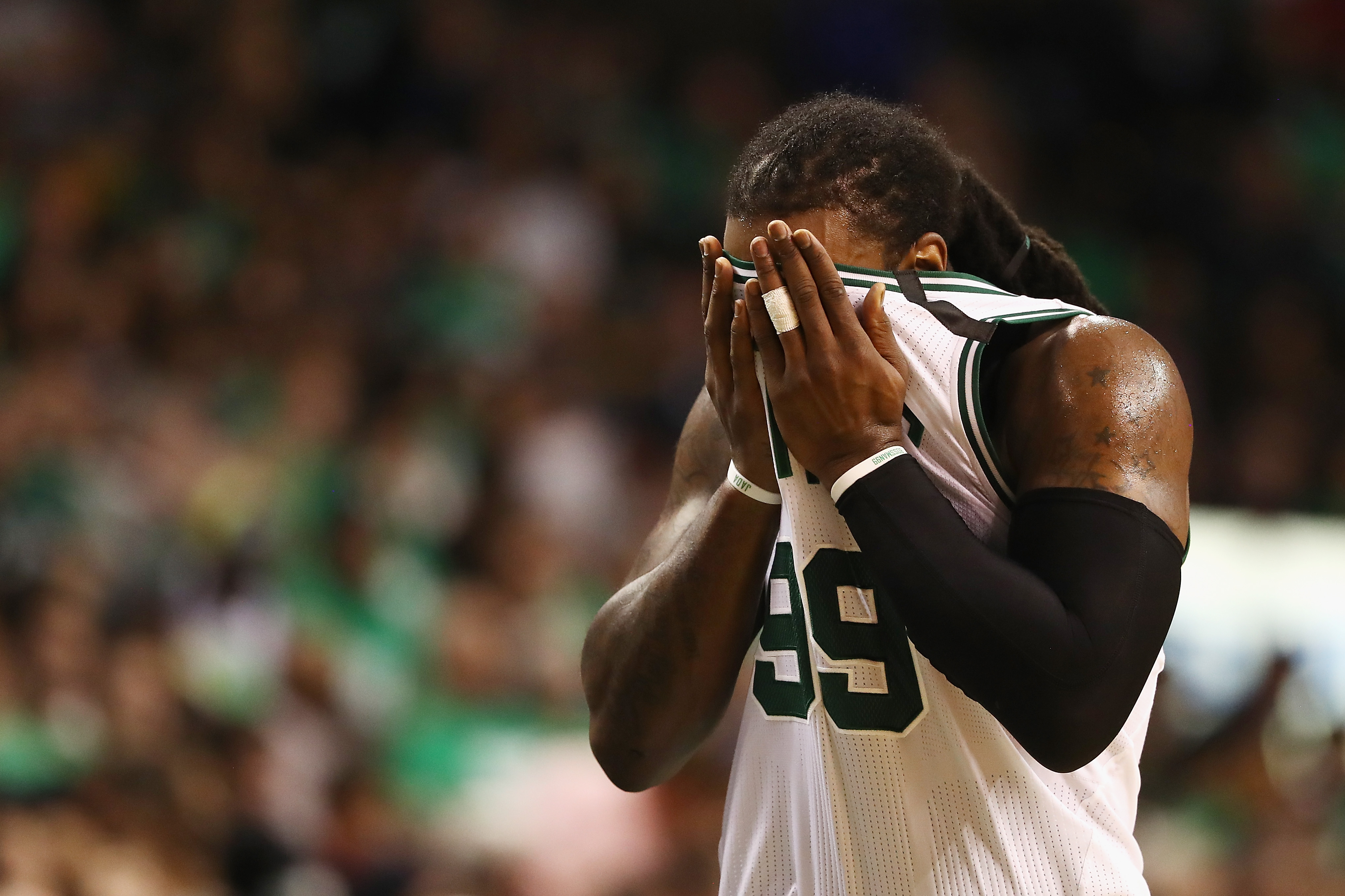 Jae Crowder's Mom Died The Night of His Trade From Celtics To Cavs | Total Pro Sports4079 x 2719