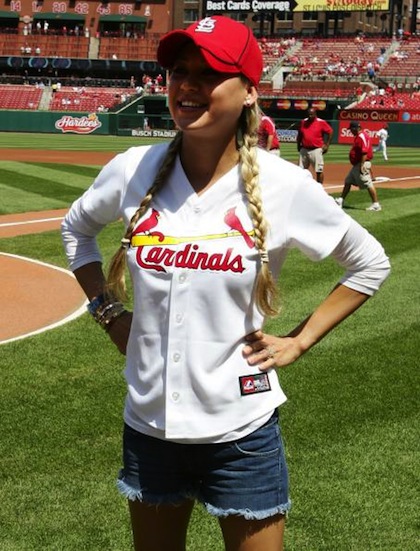 21 Hottest Women To Throw Out A Ceremonial First Pitch | Total Pro Sports
