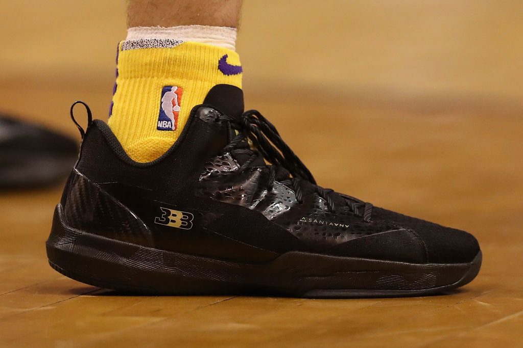Lakers Question Lonzo Ball's Big Baller Brand Shoes Due To Frequent ...