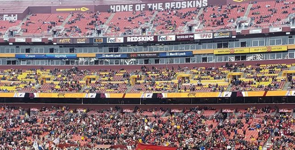 Washington Fans Didn T Bother Showing Up For Redskins Jets Game At