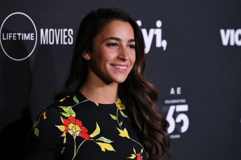 Aly Raisman Sports Illustrated Nude In Empowering Words