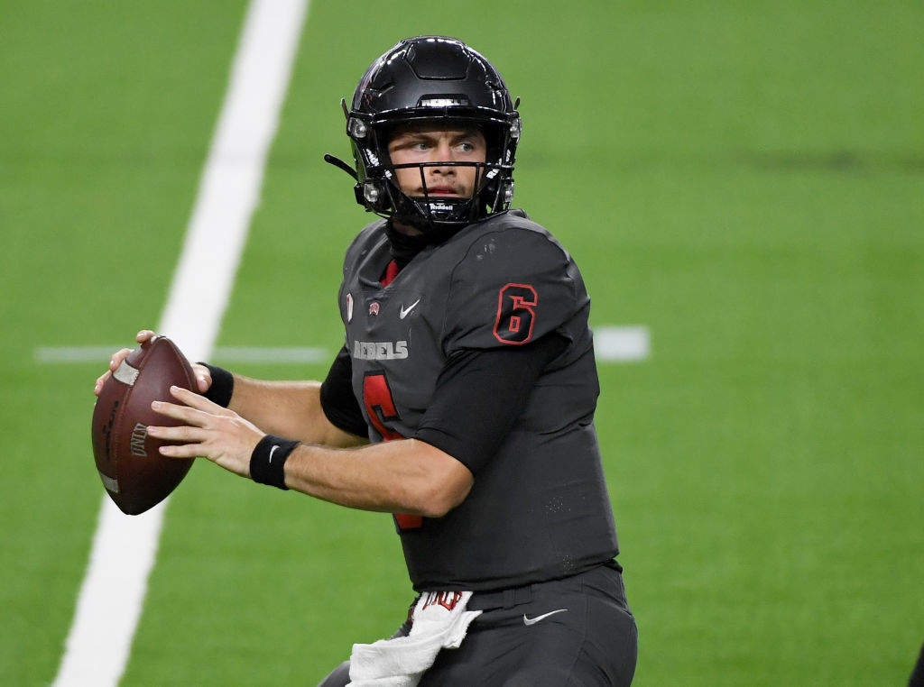 UNLV QB Max Gilliam landing in hot water after eating 