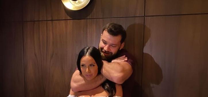 Kendra Lust Forced - Porn Star Kendra Lust Teases UFC Fighter Julian Marquez For Not Being Able  To Choke Her Out (PICS)