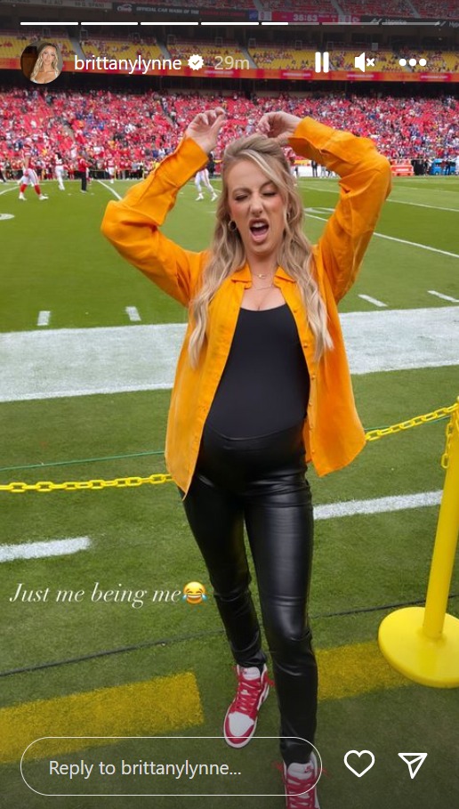 Patrick Mahomes Wife Brittany Does Chiefs-Red Loungewear at Super Bowl – WWD