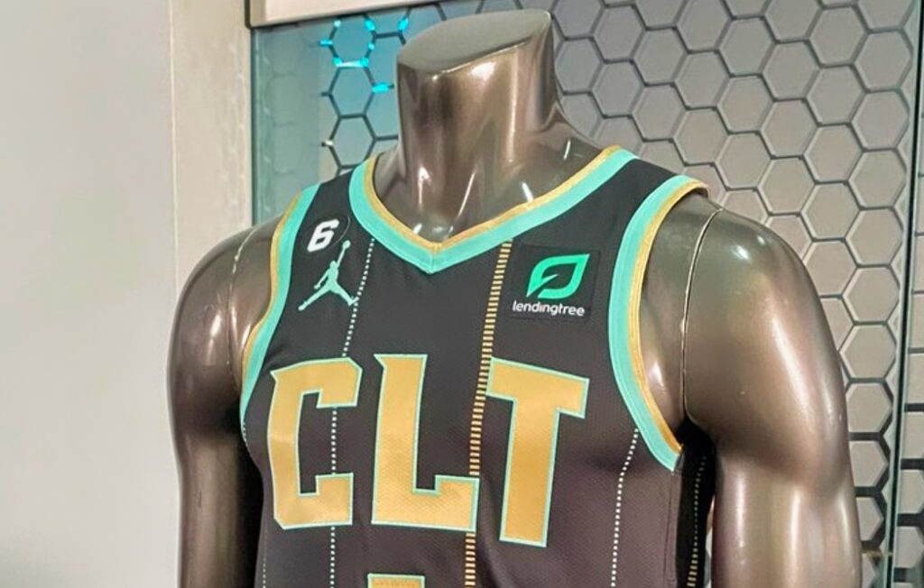Charlotte Hornets new black city jersey