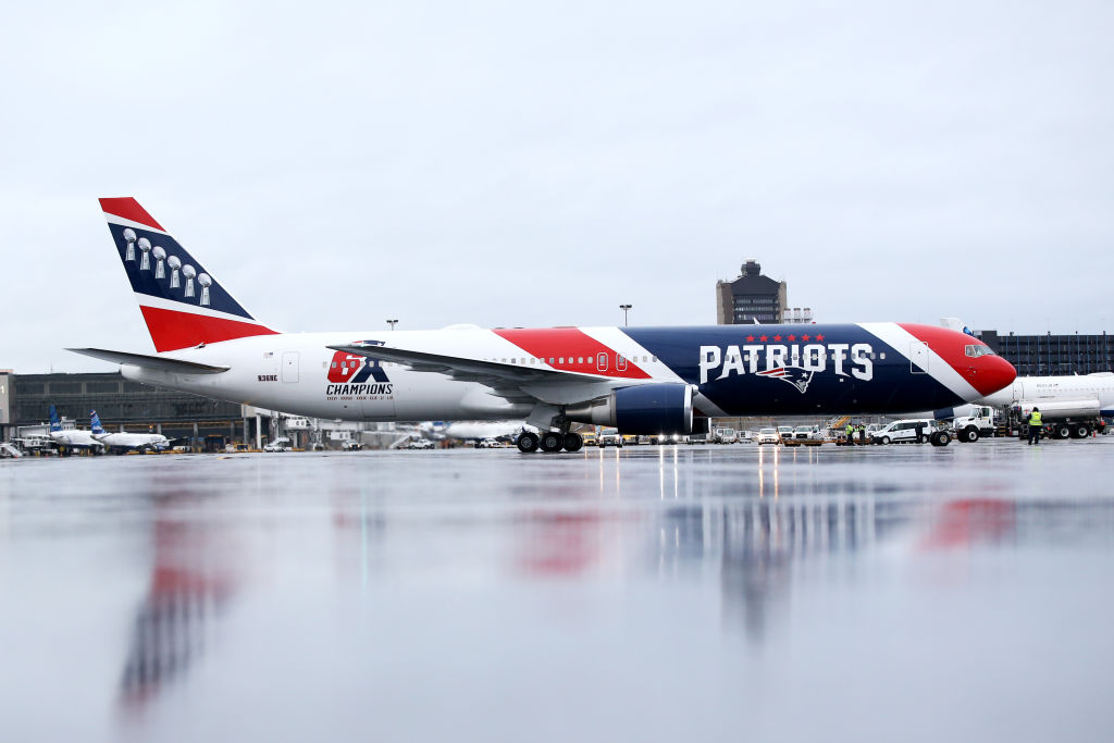 Patriots team plane
