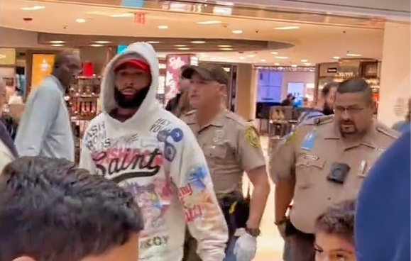 Odell Beckham Jr. Escorted Off Airplane By Police