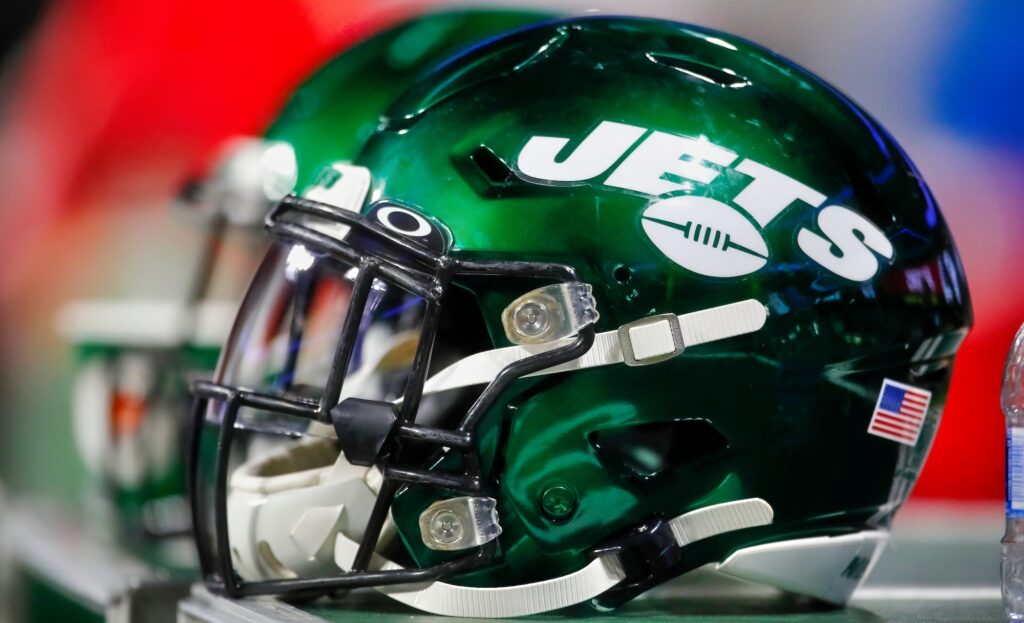 Photo of a New York Jets helmet.