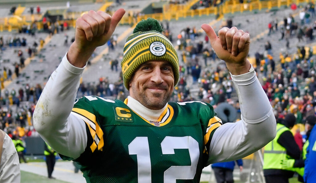 Aaron Rodgers thumbs up