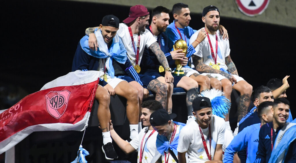 Lionel Messi celebrates World Cup win with teammates in Argentina parade
