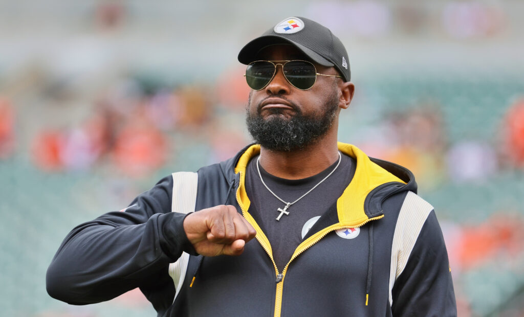 Mike Tomlin giving props.