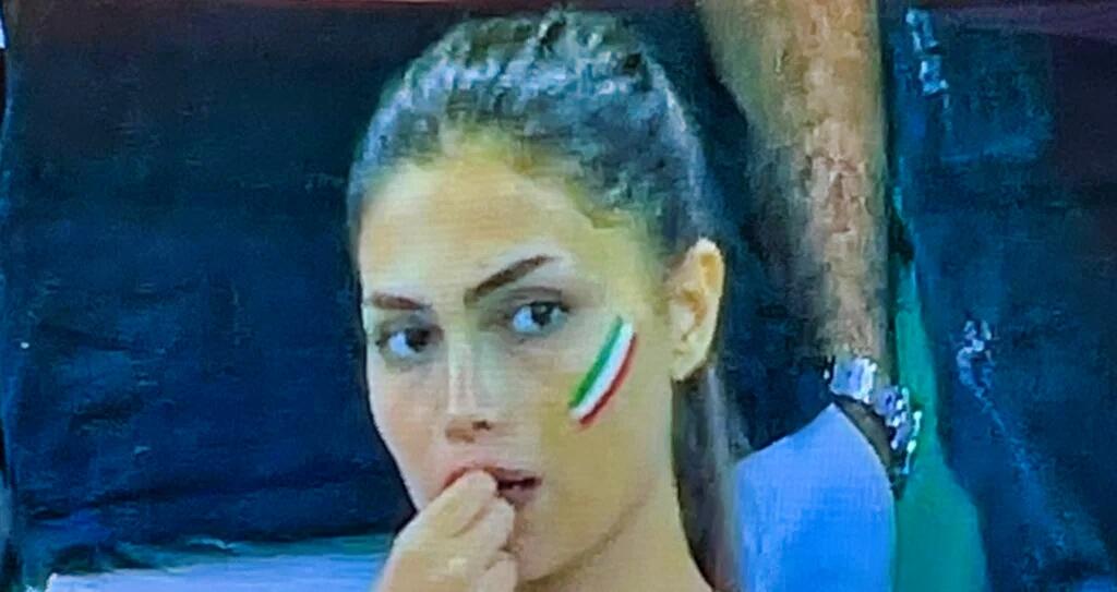 LOOK: Social Media Falls In Love With Gorgeous Iranian Fan At World Cup ...