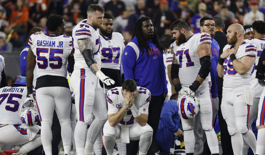 Bills players are emotional as medics work on Damar Hamlin 