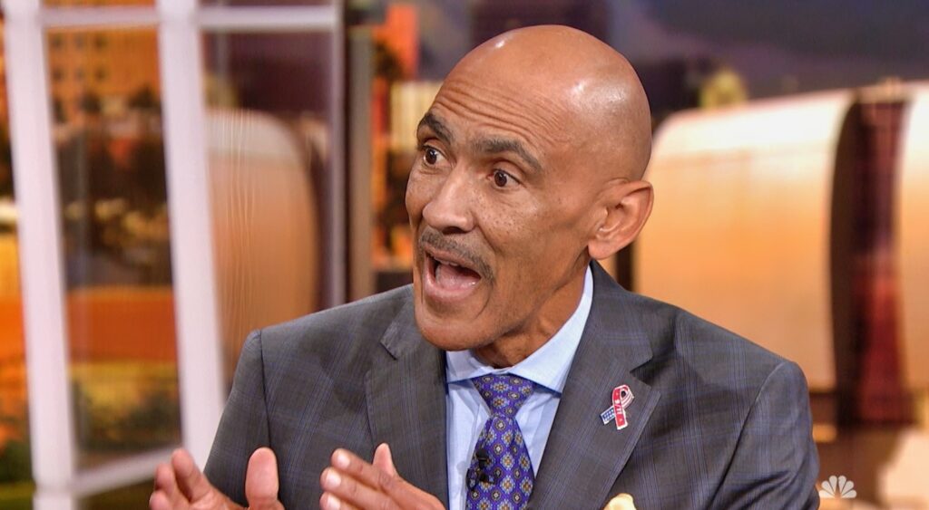 Tony Dungy in a suit on SNF