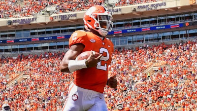 Kelly Bryant running in a touchdown for Clemson