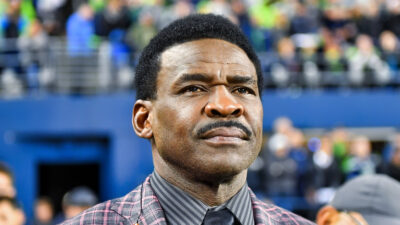 mICHAEL IRVIN IN A SUIT
