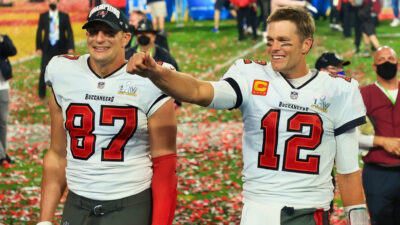 Rob Gronkowski and Tom Brady celebrating Super Bowl win