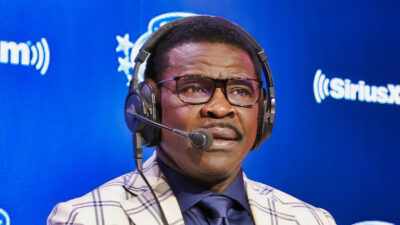 Michael Irvin with a headset on