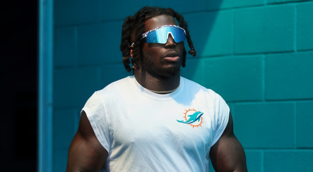Tyreek Hill in Dolphins shirt