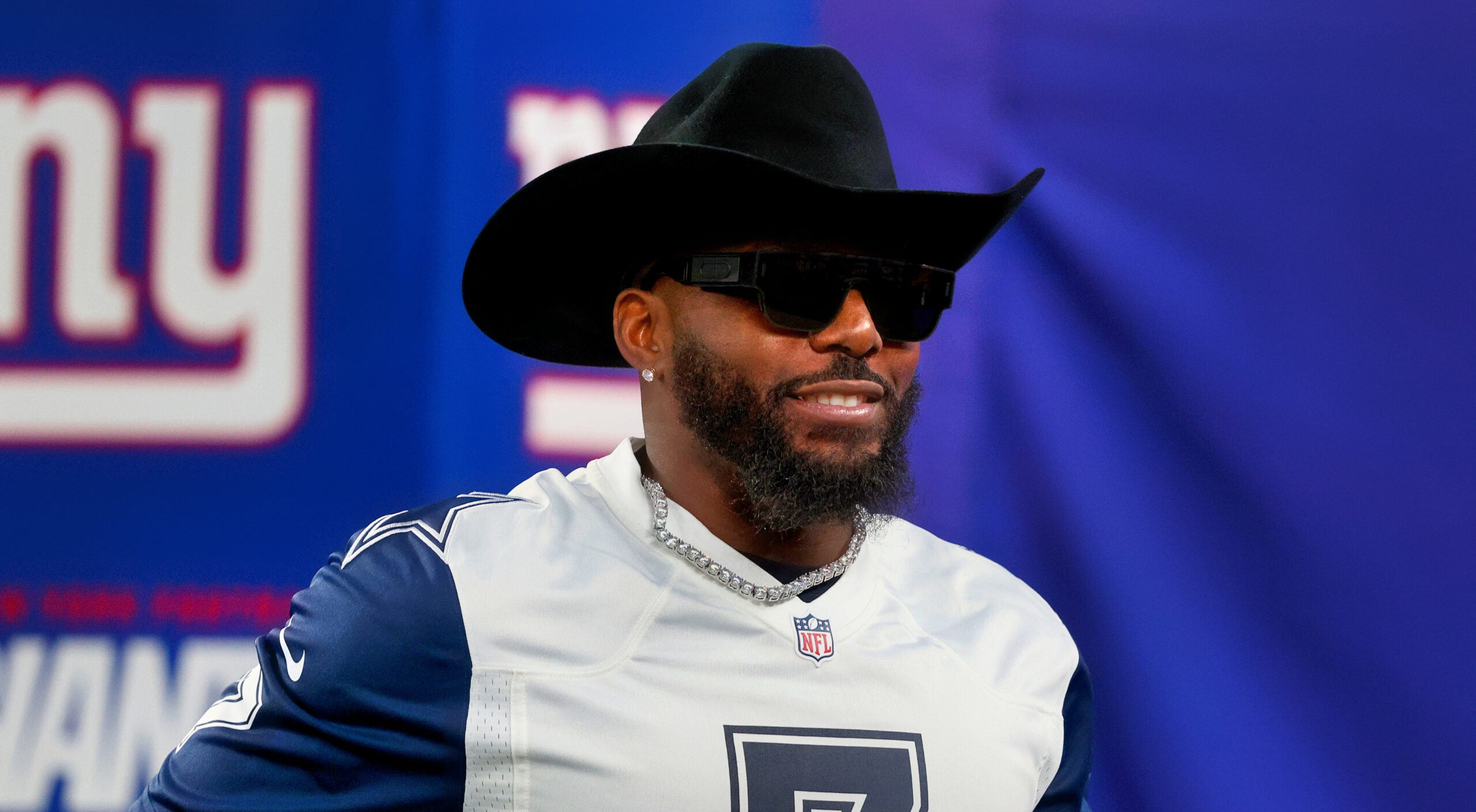 dak in cowboy hat