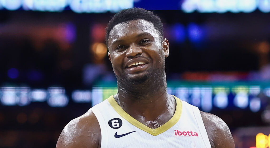 Zion Williamson reacts during New Orleans Pelicans-Philadelphia 76ers game.