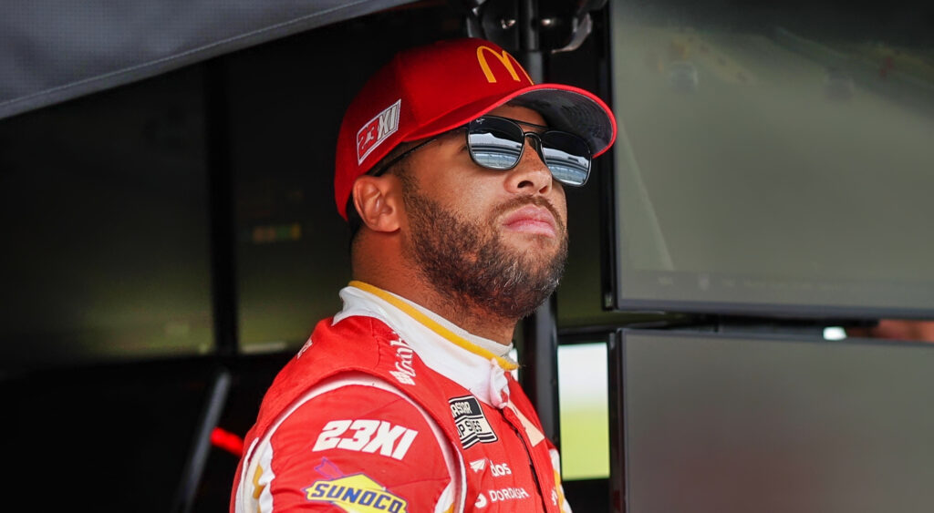 Sports Fans Are Praising NASCAR Driver Bubba Wallace For His Classy Act