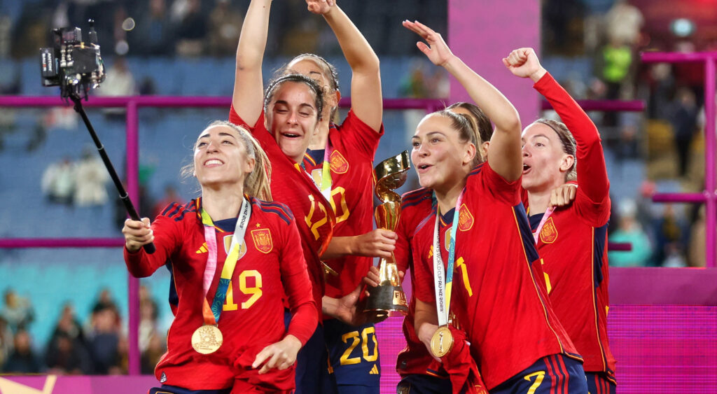 Spanish women celebrating World Cup win