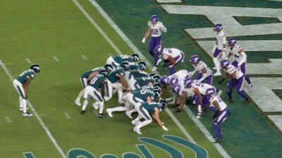 Eagles line up in the red zone vs Vikings