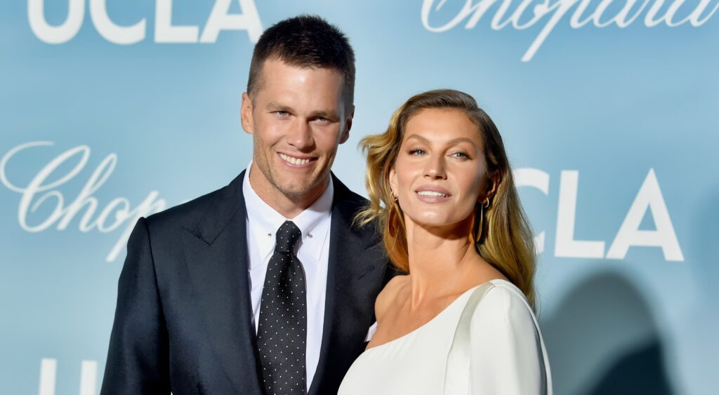 Tom Brady (left) and Gisele Bündchen (right) smiling for image.