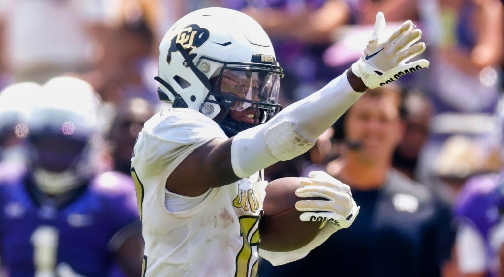 Travis Hunter signals first down during Colorado Buffaloes' game.