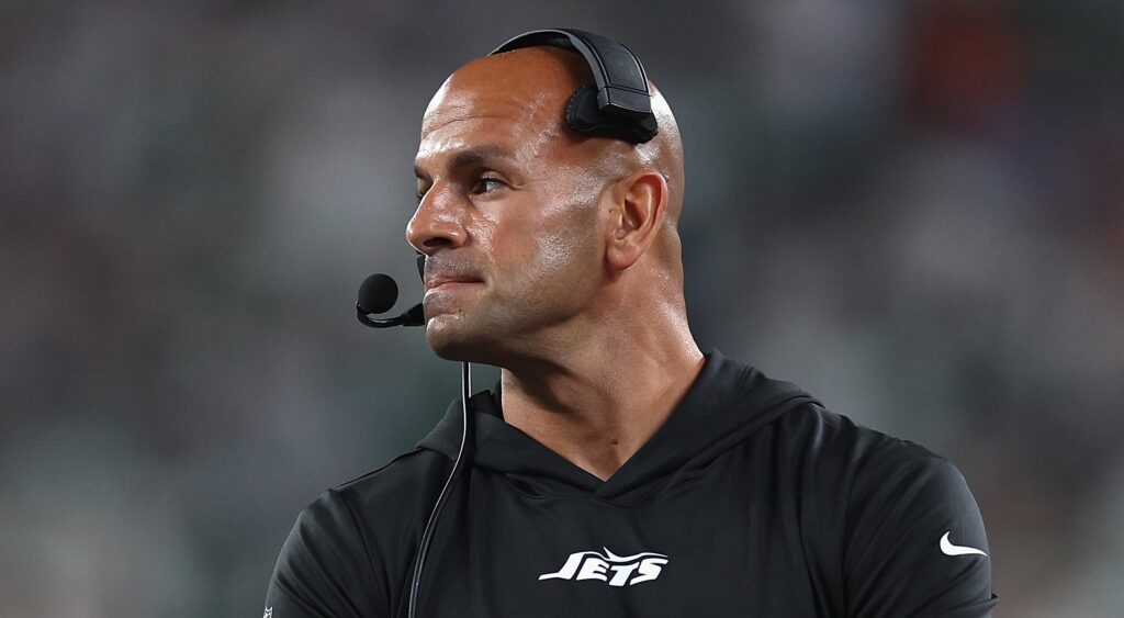 Robert Saleh looking on during New York Jets' game.