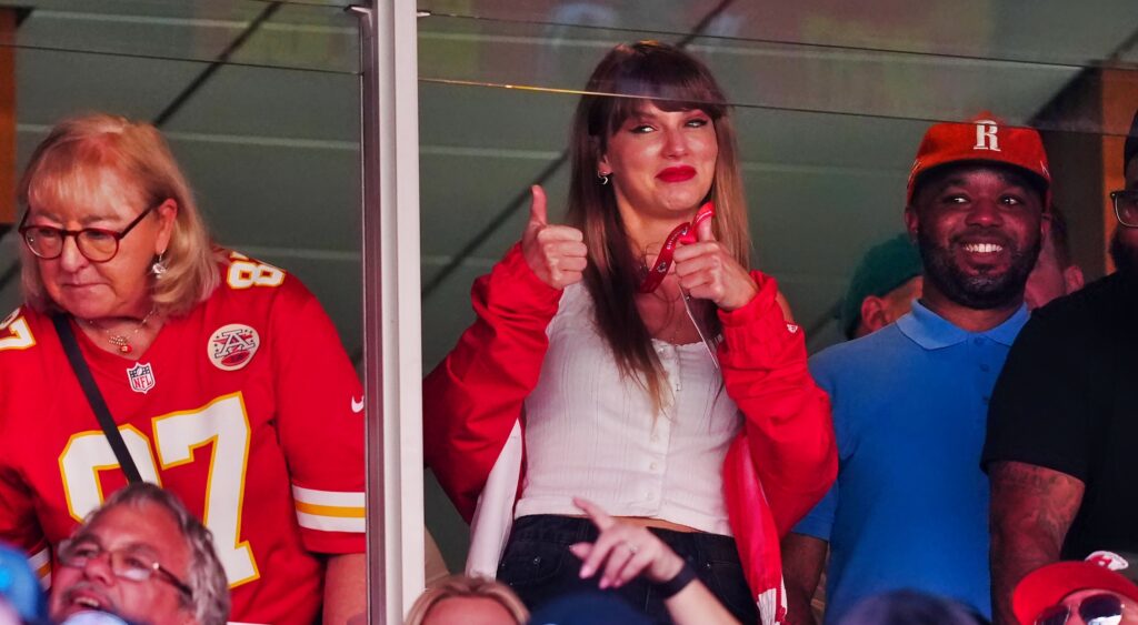 Donna Kelce (left) and Taylor Swift (right) at Kansas City Chiefs' game.